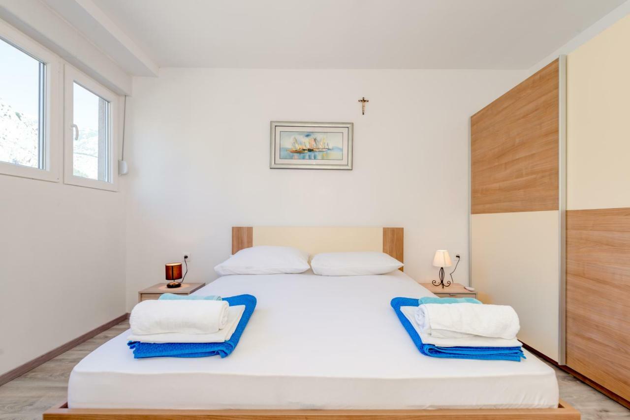 Apartamento Kate Omiš Exterior foto